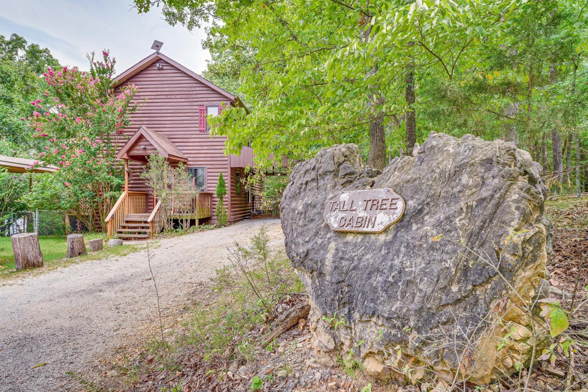 Blue EyeCabin On Table Rock Lake With Hot Tub And Fire Pit!别墅 外观 照片