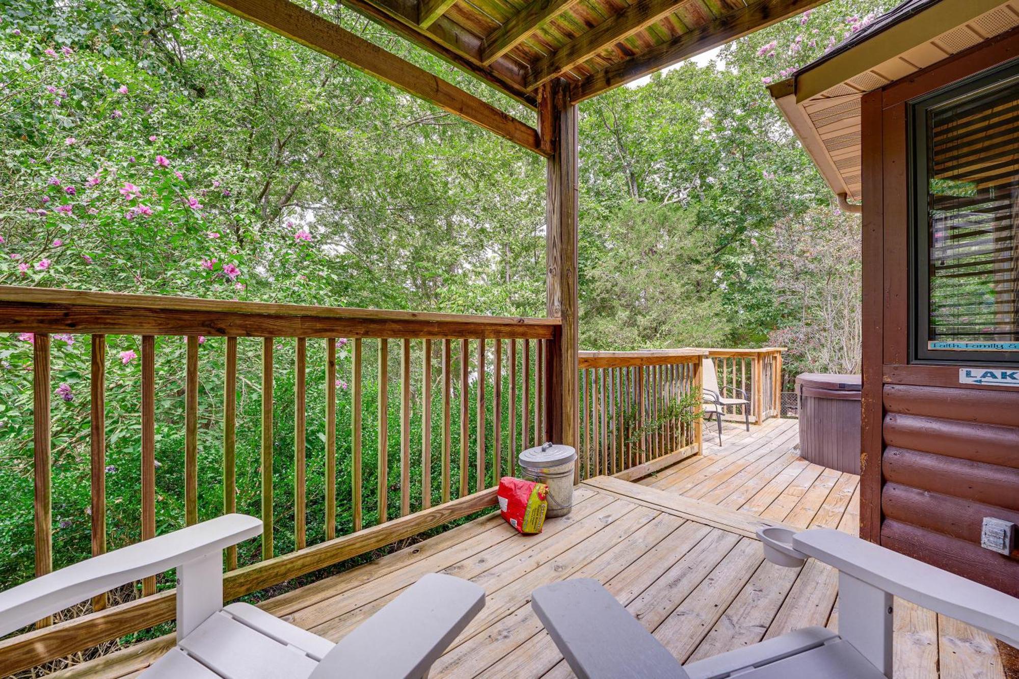 Blue EyeCabin On Table Rock Lake With Hot Tub And Fire Pit!别墅 外观 照片