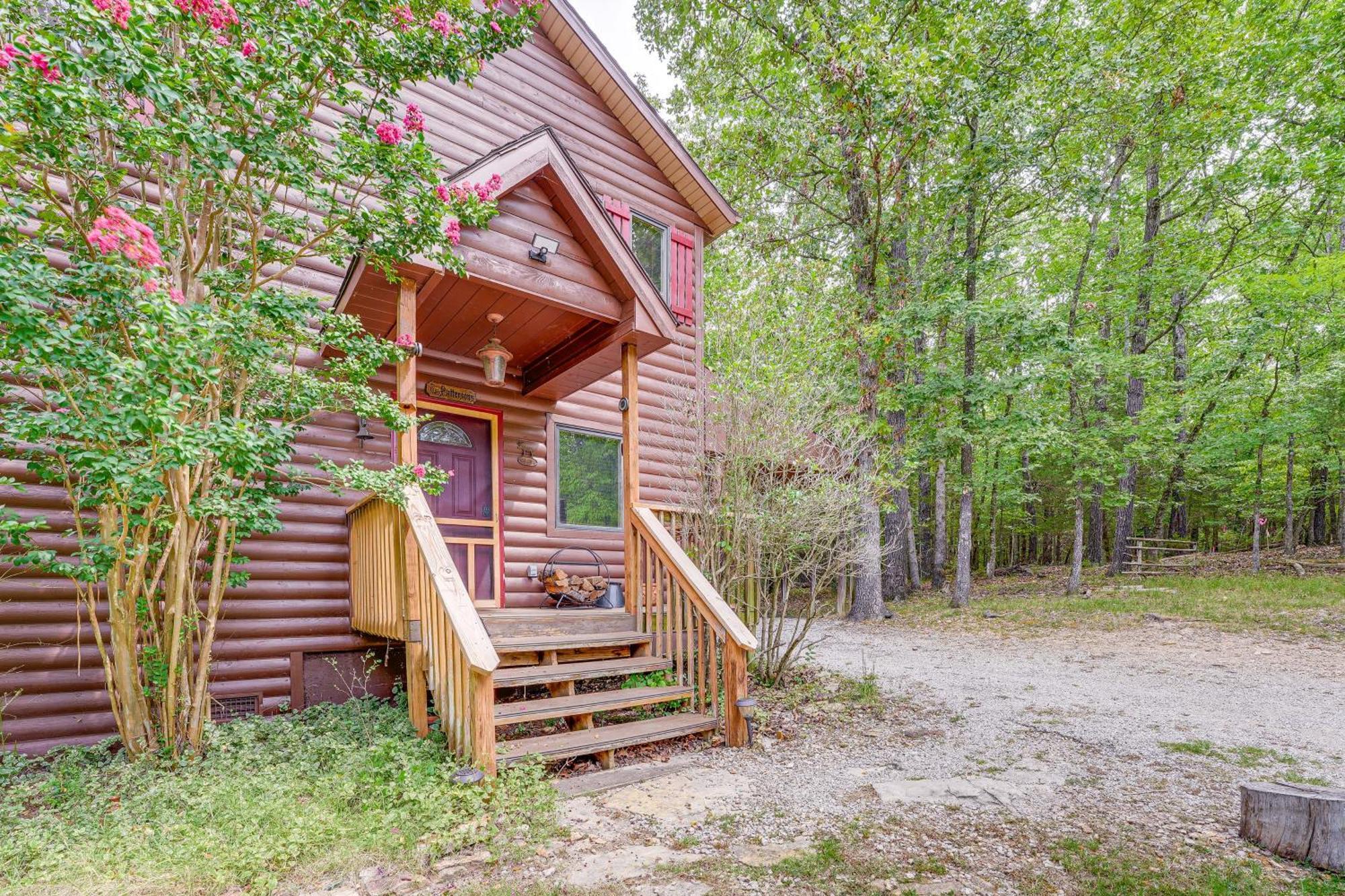 Blue EyeCabin On Table Rock Lake With Hot Tub And Fire Pit!别墅 外观 照片